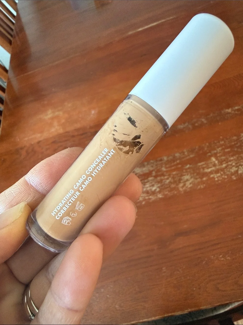 e.l.f. | Hydrating Camo Concealer in Medium Sand